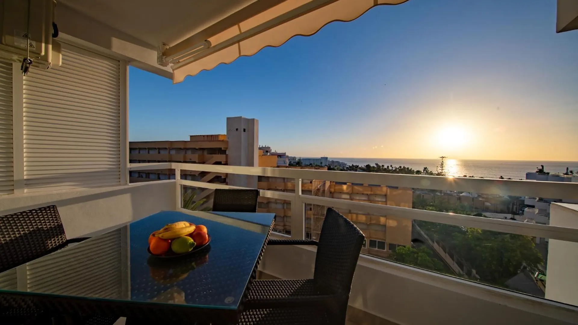 Ponderosa 611, Las Americas, One Bedroom Apartment With Large Terrace And Ocean View, Next To Siam Park Playa Feñabe