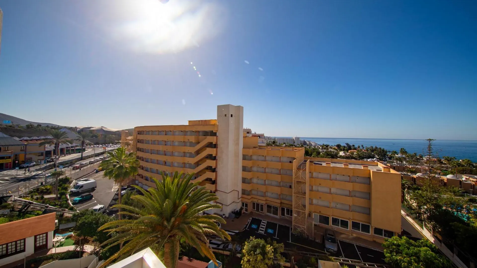 Ponderosa 611, Las Americas, One Bedroom Apartment With Large Terrace And Ocean View, Next To Siam Park Playa Feñabe